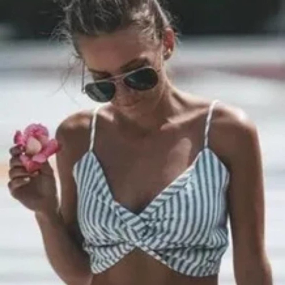 Olivaceous Blue White Linen Cotton Striped Nautical Preppy Strappy Crop Top Sz M